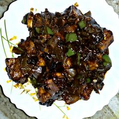 A picture of Dry Chilli Chicken.