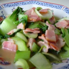 A picture of Bok Choy and Bacon Delicious Stir-Fry.