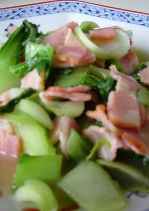 A picture of Bok Choy and Bacon Delicious Stir-Fry.