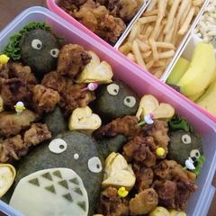 A picture of Totoro & Soot Sprites Bento For Sports Festivals.