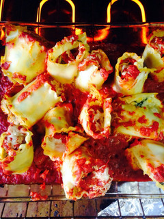 A picture of Italian Sausage & Spinach Lasagne Rolls.