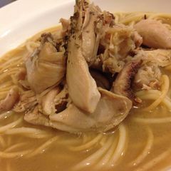A picture of Thai Vietnam Style Broth.