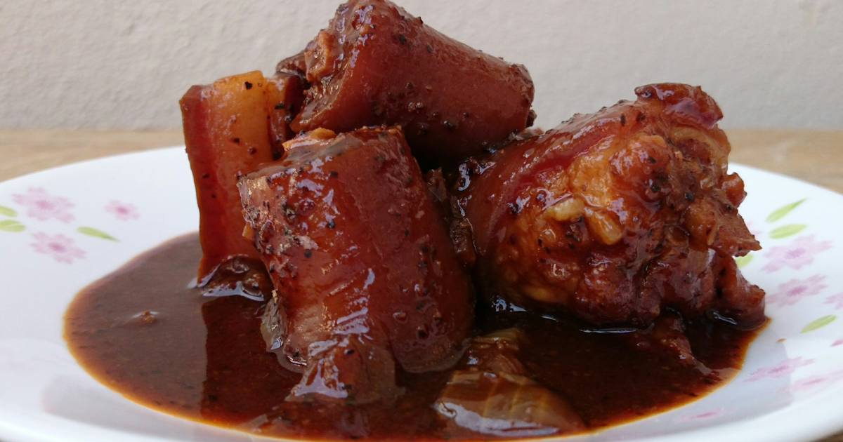 Black Pepper Pork With Onion Stew Recipe by LeeGoh Cookpad