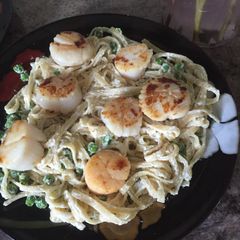 A picture of Lemon Ricotta Pasta With Seared Scallops.