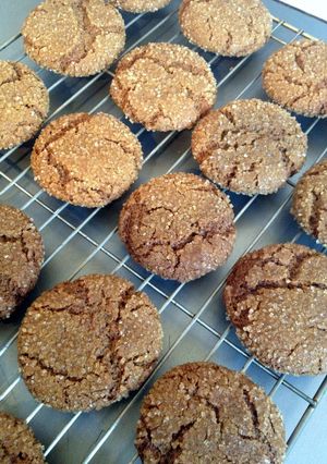 A picture of Good Ol' Gingersnaps.