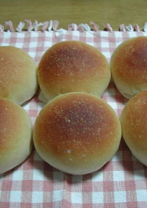 A picture of Simple Bread Rolls with Homemade Natural Yeast.