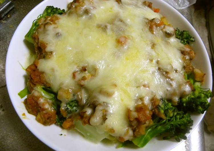 Steps to Make Favorite Lasagna-style Layered Broccoli and Potatoes ♪