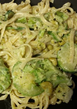 A picture of Pasta Primavera.