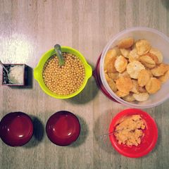 A picture of Pani Puri / Gol Gappa / Puchka - Indian Street Food.