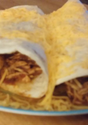 A picture of E-Z Crock Pot Chicken Tacos.