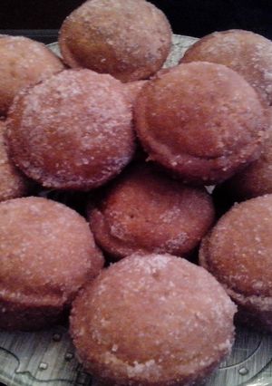 A picture of Apple Cider Donut Muffins.