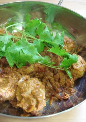 A picture of Chicken Kofta: Indian Curry with Chicken Meatballs.