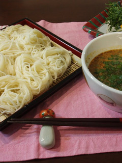 A picture of Dipped Somen Noodles In Sesame Dipping Sauce.