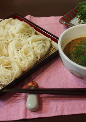A picture of Dipped Somen Noodles In Sesame Dipping Sauce.