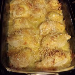 A picture of Cheesy baked chicken.