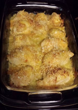 A picture of Cheesy baked chicken.