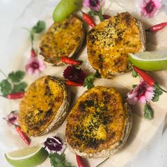 A picture of Cheesy Grilled Mushrooms🍄🧀🍄🧀🍄🧀.