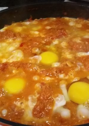 A picture of Shakshuka.