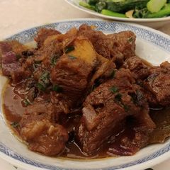 A picture of 五香炆牛腩 (Five Favor Beef Brisket).