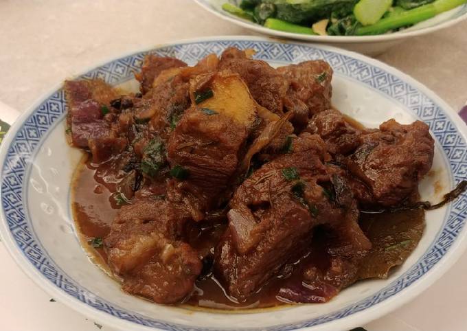 Easiest Way to Prepare Favorite 五香炆牛腩 (Five Favor Beef Brisket)