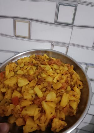 सुखे आलू (Sukhe aloo recipe in hindi) रेसिपी मुख्य फोटो