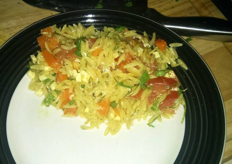 Steps to Make Speedy Orzo and vegetables warm salad