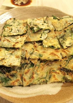 A picture of Crisp & Chewy Simple Chijimi (Pajeon) with Chinese Chives.