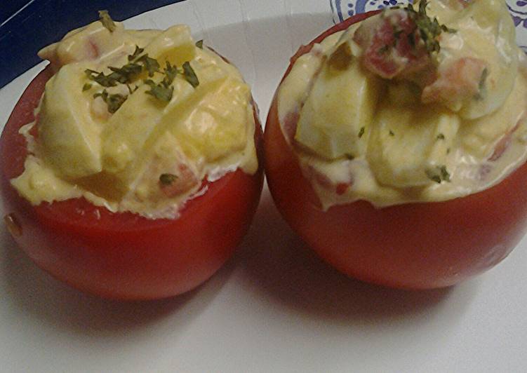 Steps to Make Speedy Spicy Egg salad stuffed tomato