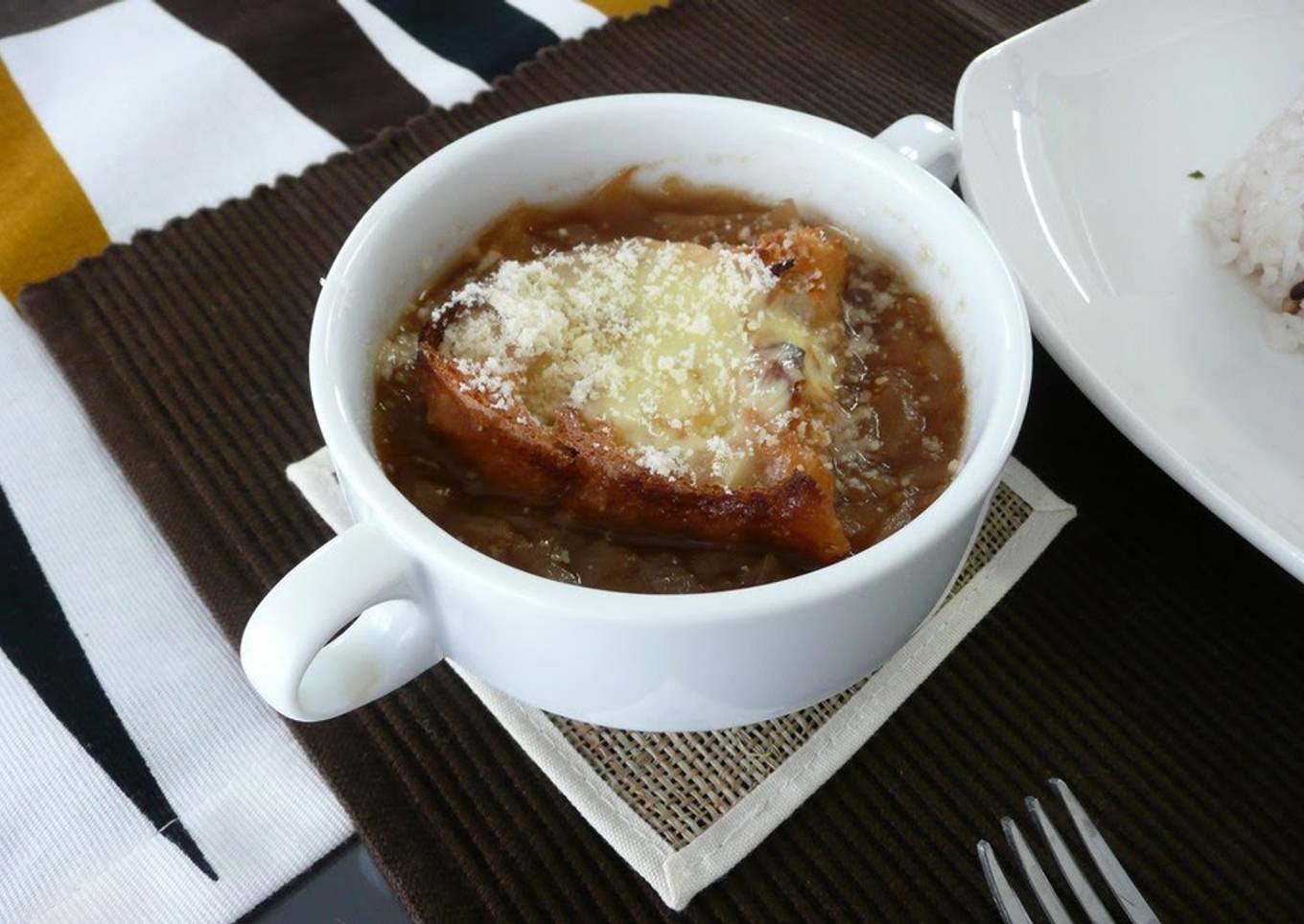 Onion Gratin Soup