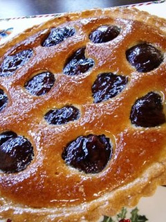 A picture of Simmered Chestnut Tart.