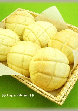 A picture of Our Family’s Delicious Melon Pan.