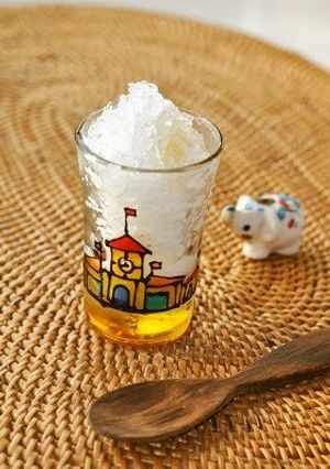 A picture of Shaved Ice with Preserved Lemons.