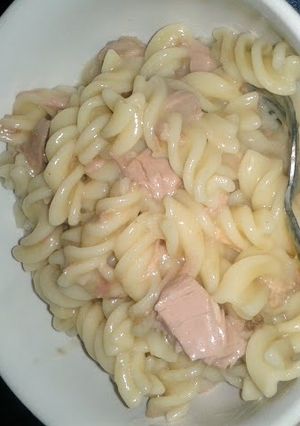 A picture of Chicken Tuna Pasta.