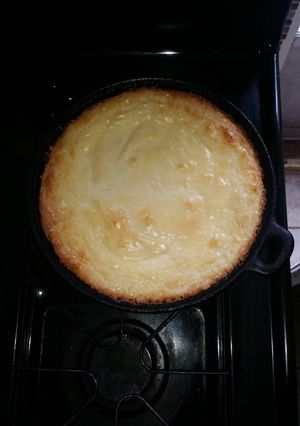 A picture of Ooey gooey butter cake :-).