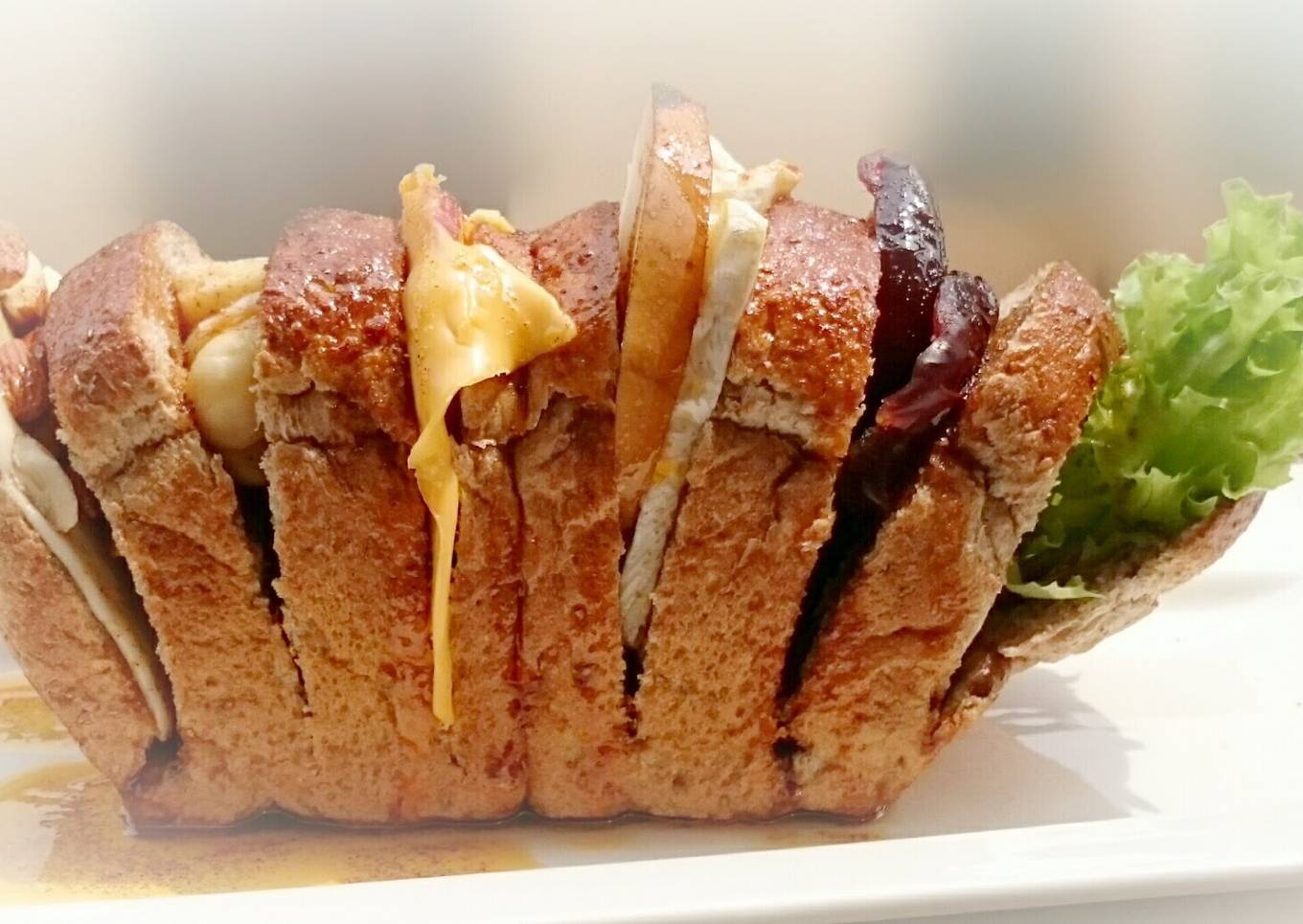 Camembert Cheese and Fruits Diet Brunch Loaf Sandwich / DAY 7