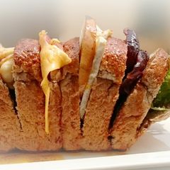 Camembert Cheese and Fruits Diet Brunch Loaf Sandwich / DAY 7 A picture of Camembert Cheese and Fruits Diet Brunch Loaf Sandwich / DAY 7.