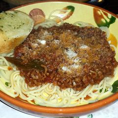 A picture of Spaghetti Bolognese.