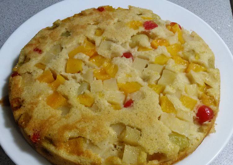 Simple Way to Make Ultimate Sarah&#39;s Magic Mixed fruit upside down cake