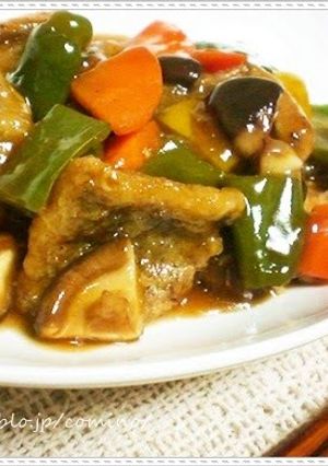 A picture of White Fish & Vegetables with Black Vinegar and Chinese 5-Spice.