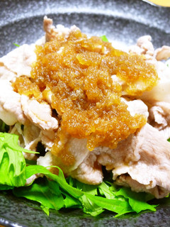 A picture of Cold Shabu-Shabu with Shio-Koji Grated Daikon Radish and Soy Sauce Dressing with Lemon Flavour.