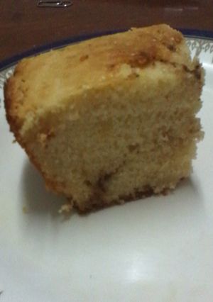 A picture of Honey Cinnamon Cake.