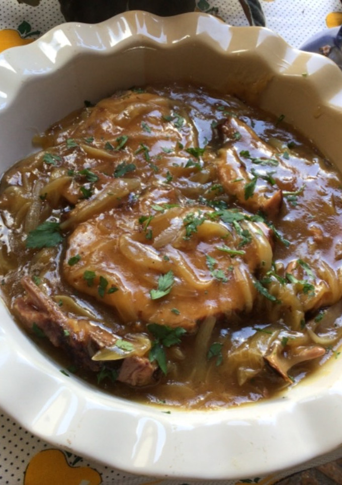 Una foto de Chuletas de cerdo ahumadas con salsa agridulce