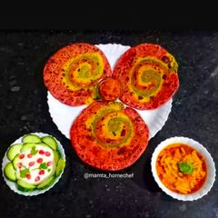 A picture of Tricolor Paratha.