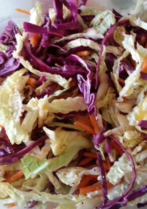 A picture of Citrus Cole Slaw.