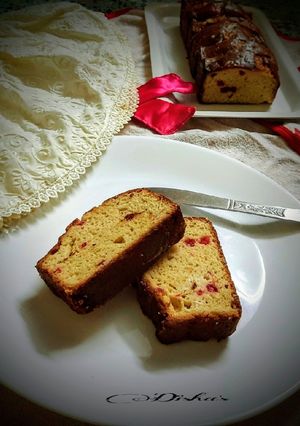 A picture of Semolina cake.