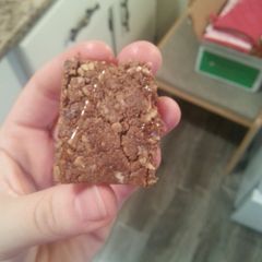 A picture of No bake protein bars.
