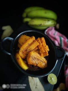 कच्चे केले की सब्जी (Kache kele ki sabzi recipe in hindi) रेसिपी मुख्य फोटो