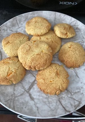 Una foto de Galletas de naranja y miel sin gluten
