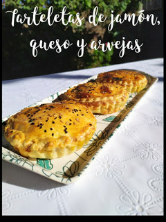 Una foto de Tarteletas de jamón, queso y arvejas