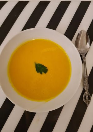 A picture of Pumpkin Soup.